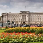 Scoop was filmed in London, so look out for iconic landmarks like Buckingham Palace in establishing shots